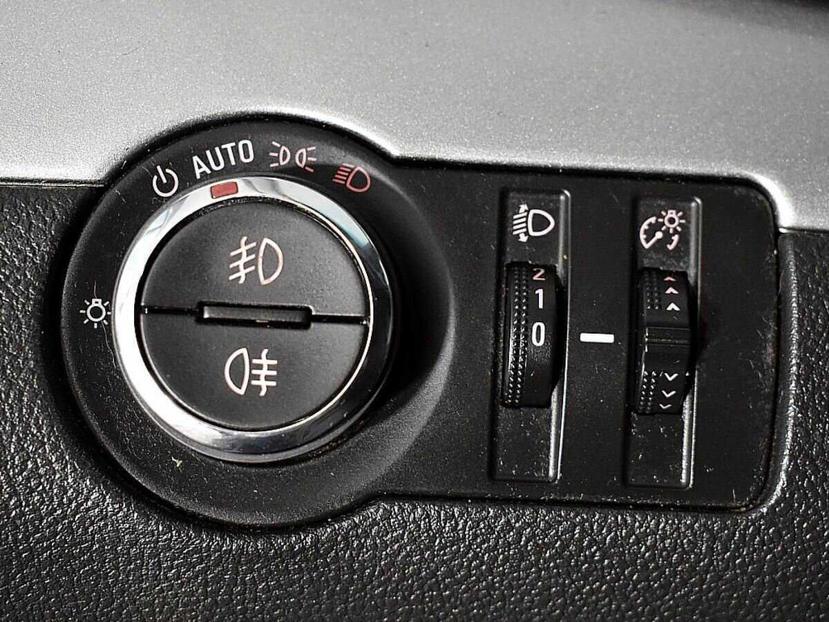 Opel Mokka б/у, 2013, Автоматическая. Фото: #15