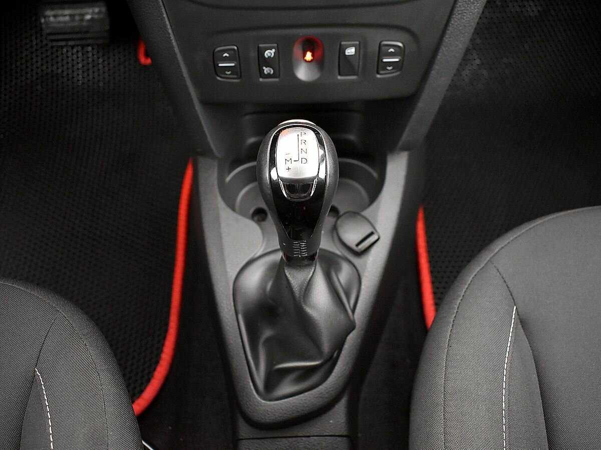 Renault Sandero б/у, 2017, Автоматическая. Фото: #13