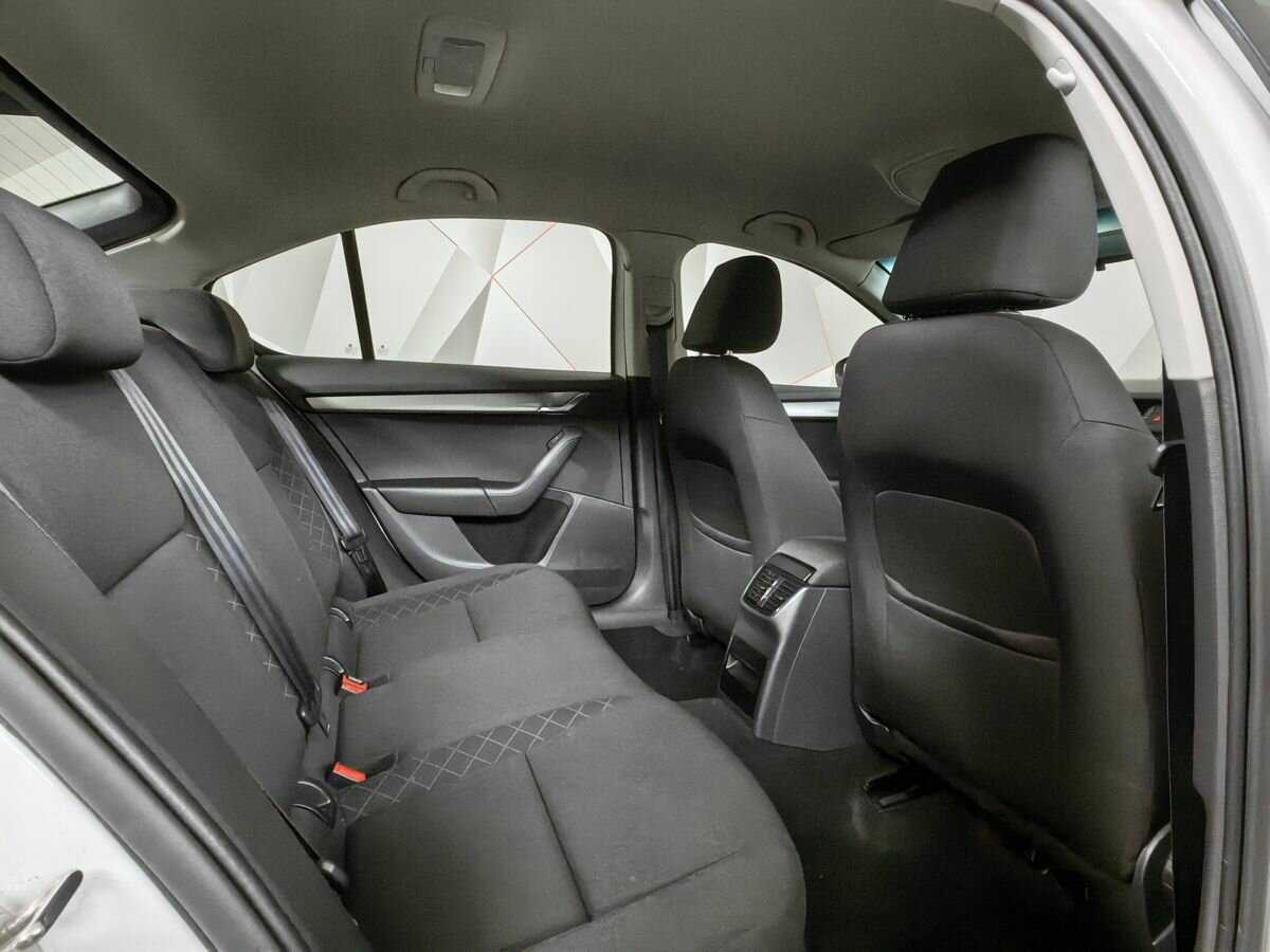 Skoda Octavia б/у, 2020, Автоматическая. Фото: #11