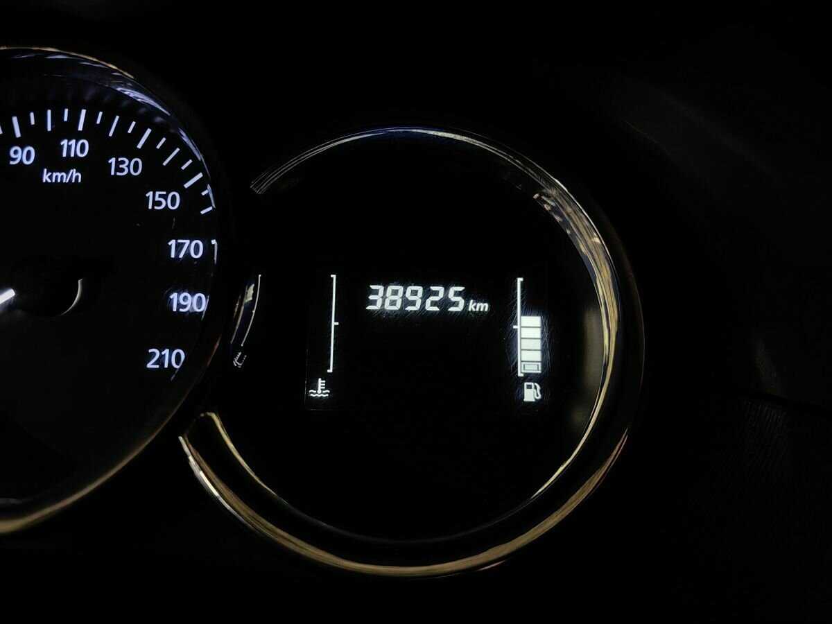 Nissan Terrano б/у, 2021, Механическая. Фото: #15