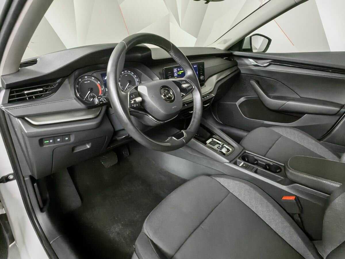 Skoda Octavia б/у, 2021, Автоматическая. Фото: #13