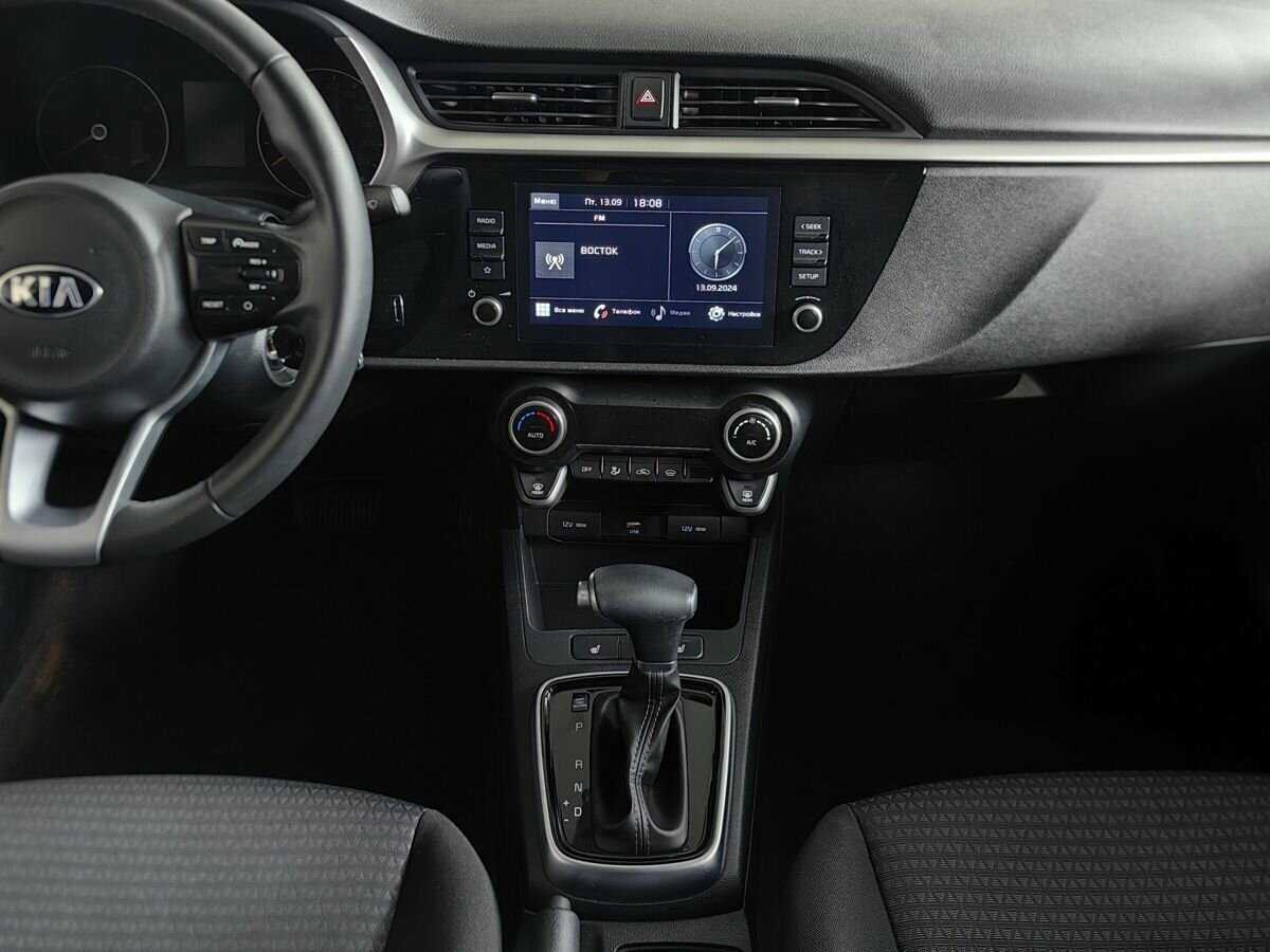 Kia Rio б/у, 2021, Автоматическая. Фото: #10