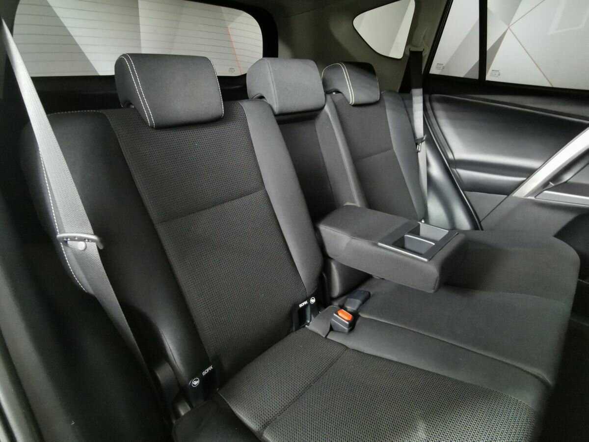 Toyota RAV4 б/у, 2018, Автоматическая. Фото: #11