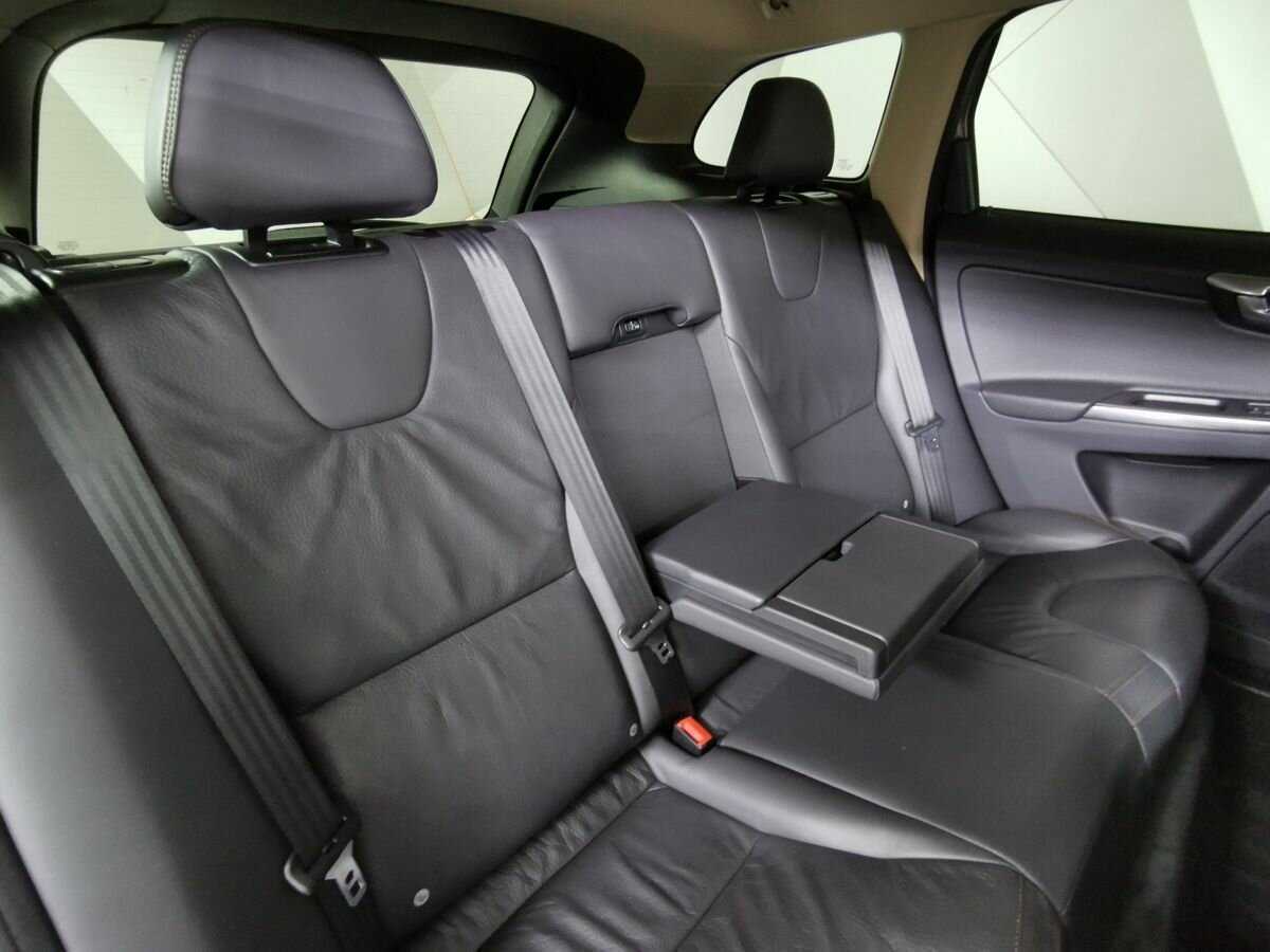 Volvo XC60 б/у, 2012, Автоматическая. Фото: #12