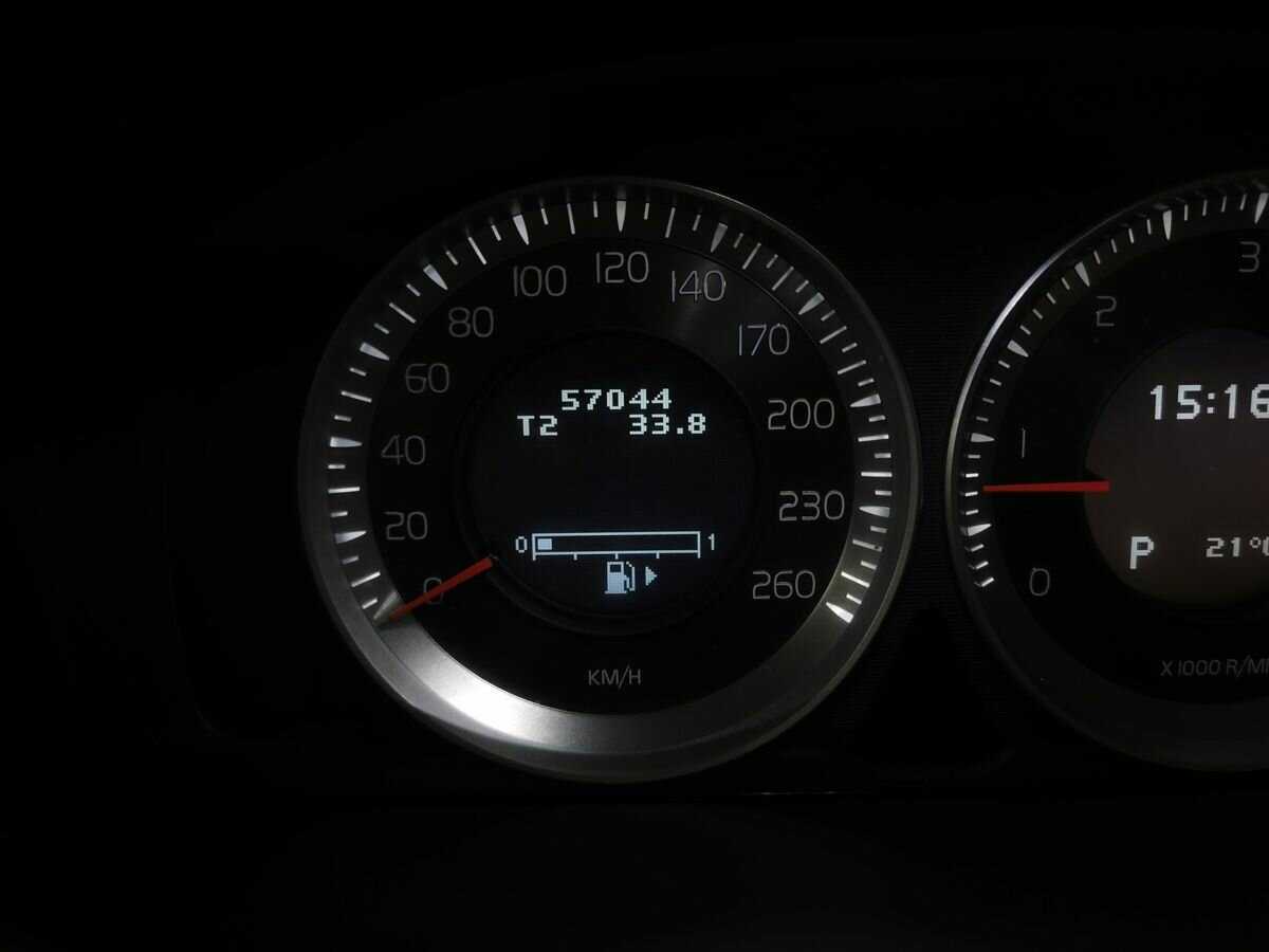 Volvo XC60 б/у, 2012, Автоматическая. Фото: #15