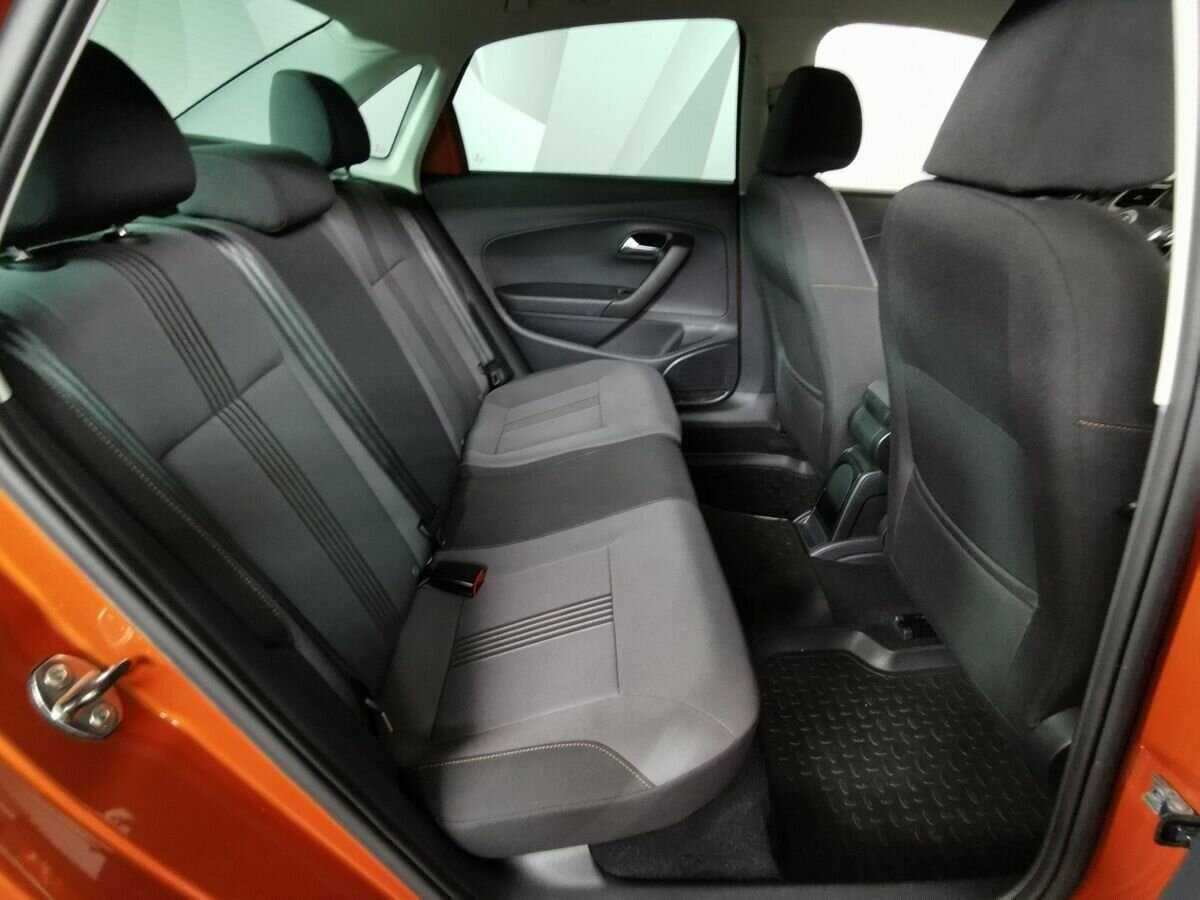 Volkswagen Polo б/у, 2016, Автоматическая. Фото: #11