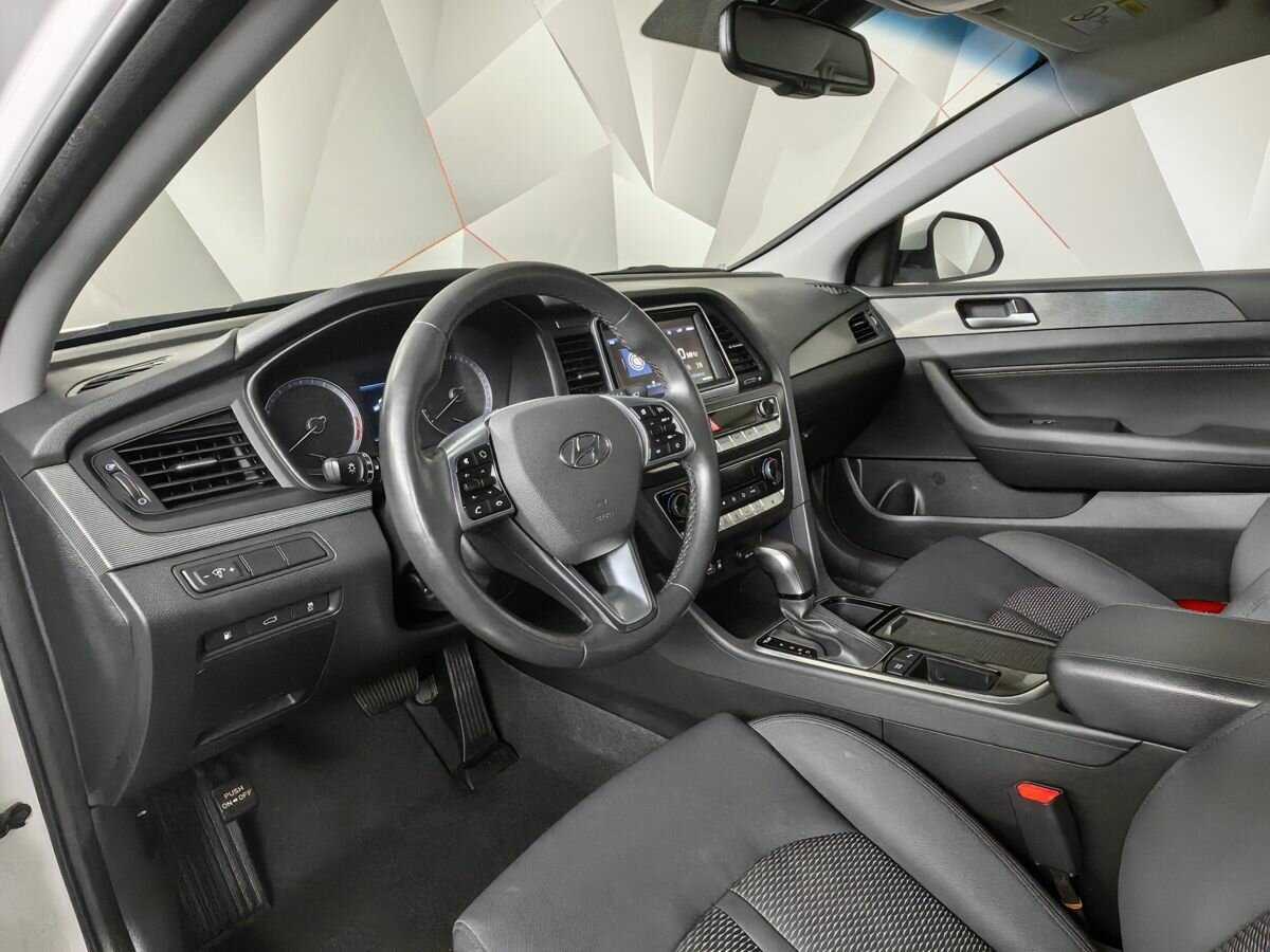 Hyundai Sonata б/у, 2018, Автоматическая. Фото: #13