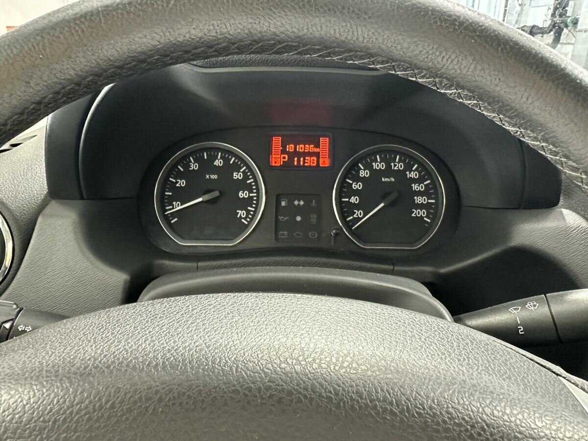 Nissan Terrano б/у, 2015, Автоматическая. Фото: #10