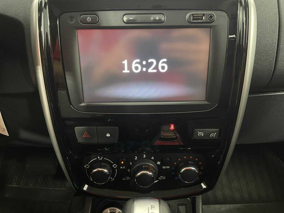 Nissan Terrano б/у, 2018, Автоматическая. Фото: #11