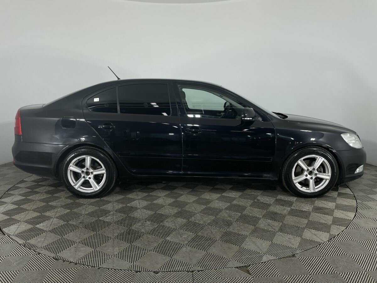 Skoda Octavia б/у, 2012, Механическая. Фото: #3