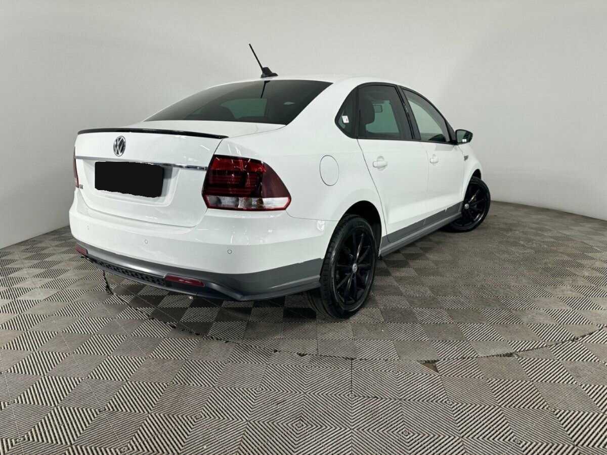Volkswagen Polo б/у, 2018, Механическая. Фото: #5