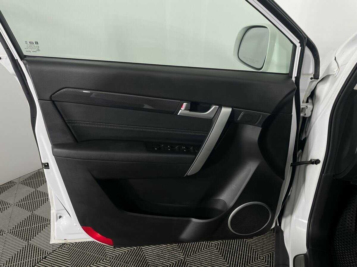 Chevrolet Captiva б/у, 2014, Автоматическая. Фото: #7