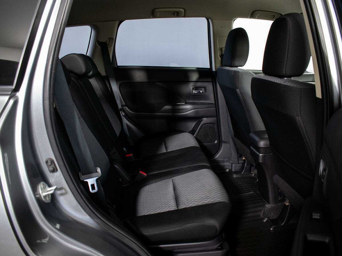 Mitsubishi Outlander б/у, 2012, Вариатор. Фото: #6