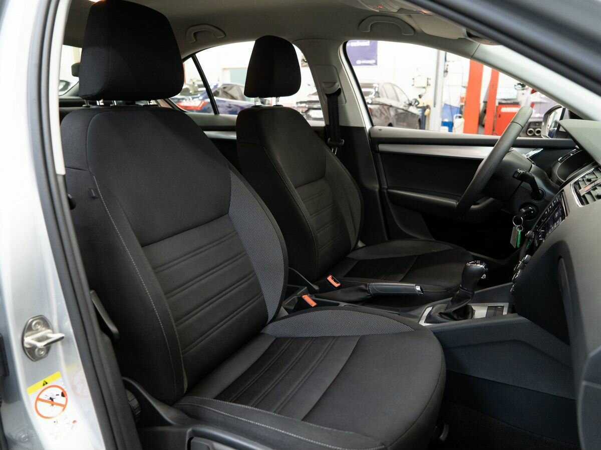 Skoda Octavia б/у, 2018, Роботизированная. Фото: #8