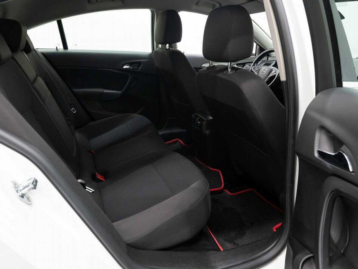 Opel Insignia б/у, 2014, Автоматическая. Фото: #9