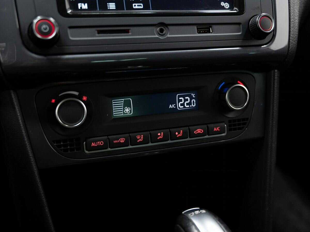 Фольксваген Поло б/у, 2019, Роботизированная. Фото: #21