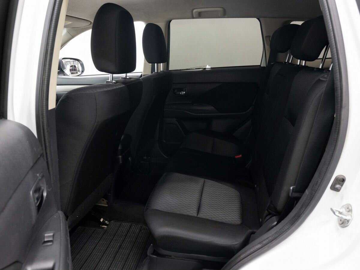 Mitsubishi Outlander б/у, 2012, Вариатор. Фото: #10