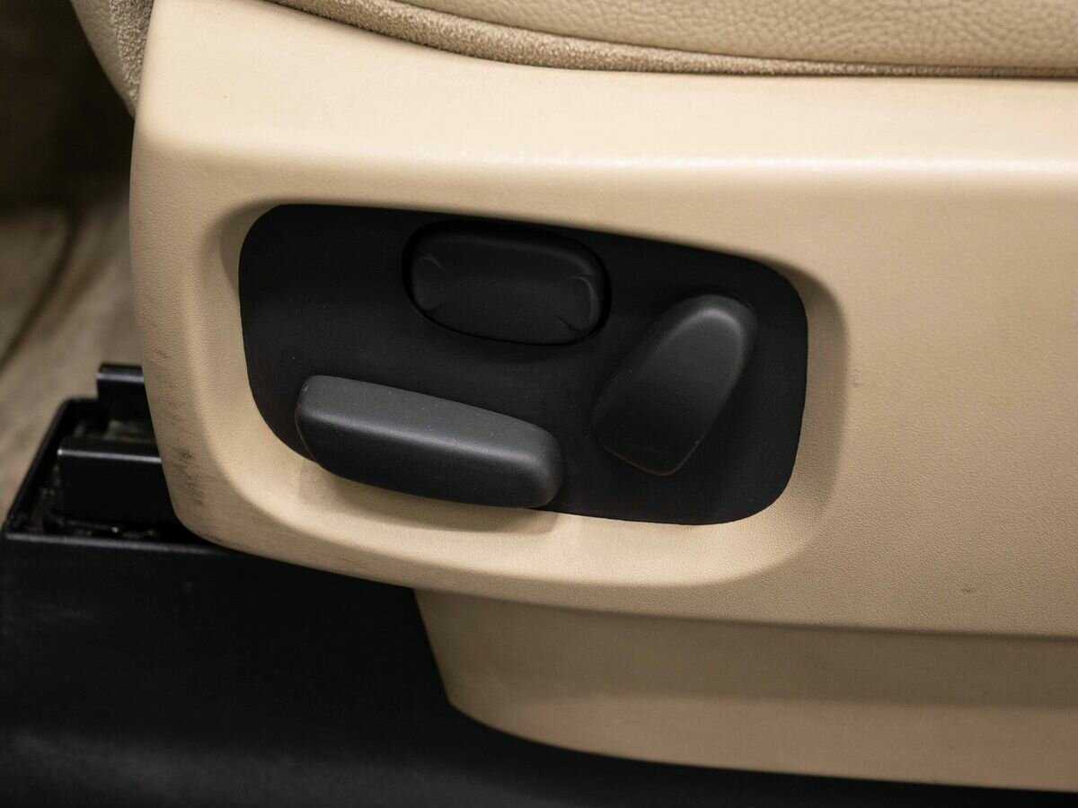 Land Rover Discovery б/у, 2014, Автоматическая. Фото: #23