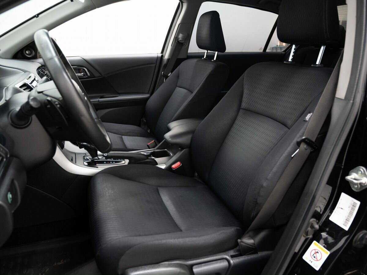 Honda Accord б/у, 2013, Автоматическая. Фото: #7