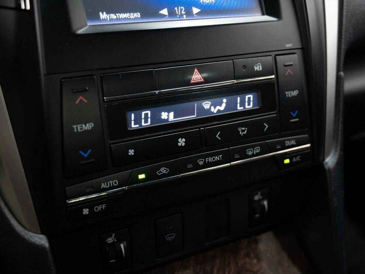 Тойота Камри б/у, 2016, Автоматическая. Фото: #19