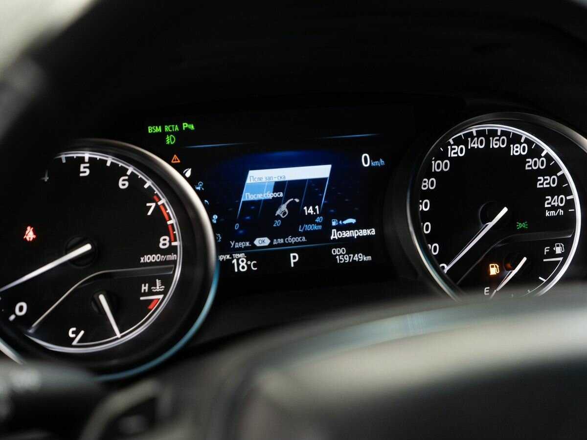 Toyota Camry б/у, 2018, Автоматическая. Фото: #11