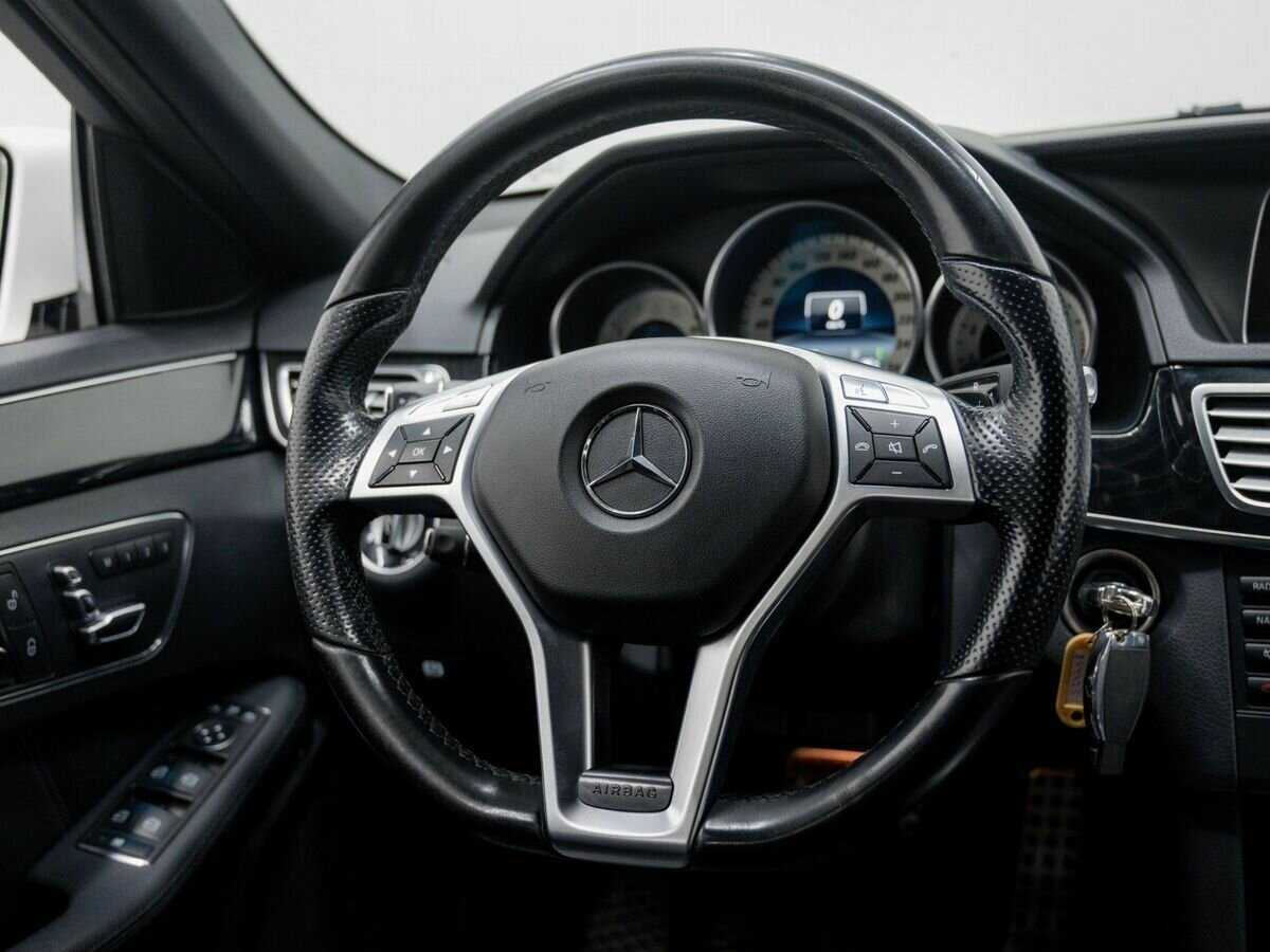 Mercedes-Benz E-Класс б/у, 2013, Автоматическая. Фото: #10