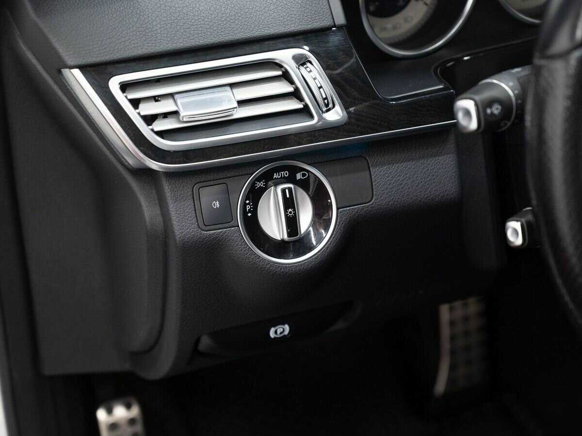 Mercedes-Benz E-Класс б/у, 2013, Автоматическая. Фото: #15