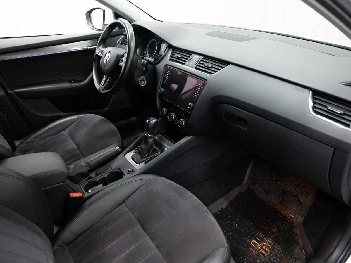 Шкода Октавия б/у, 2017, Роботизированная. Фото: #10