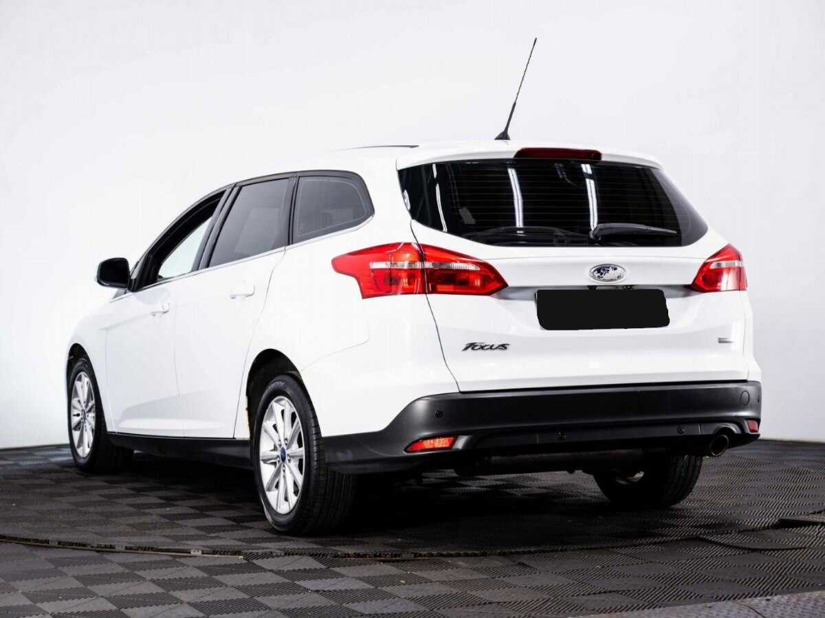 Форд Фокус б/у, 2016, Автоматическая. Фото: #3
