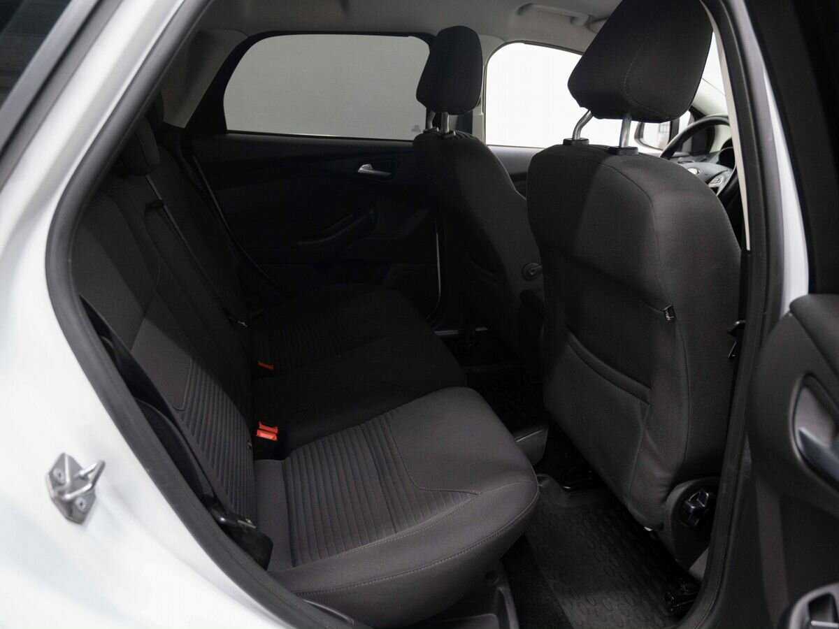 Форд Фокус б/у, 2016, Автоматическая. Фото: #9