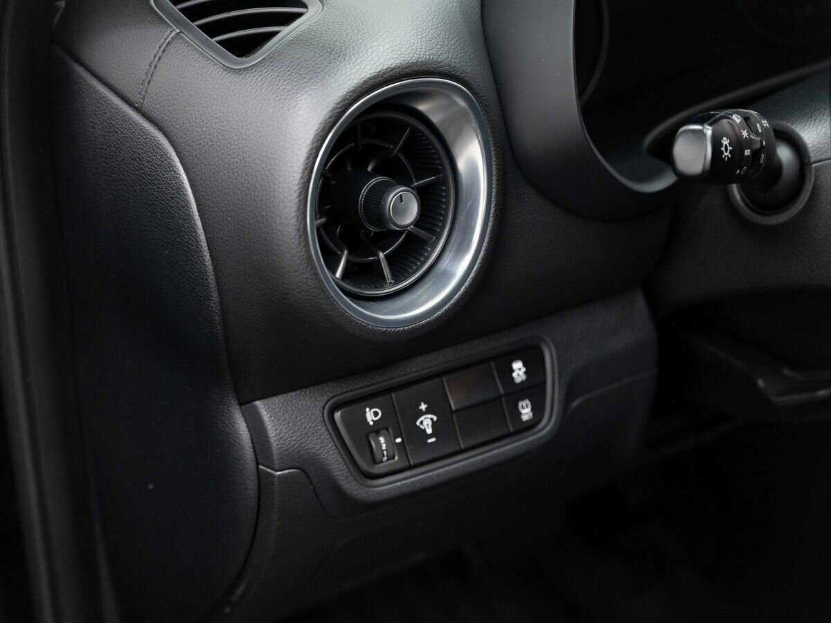 Kia Cerato б/у, 2019, Автоматическая. Фото: #18