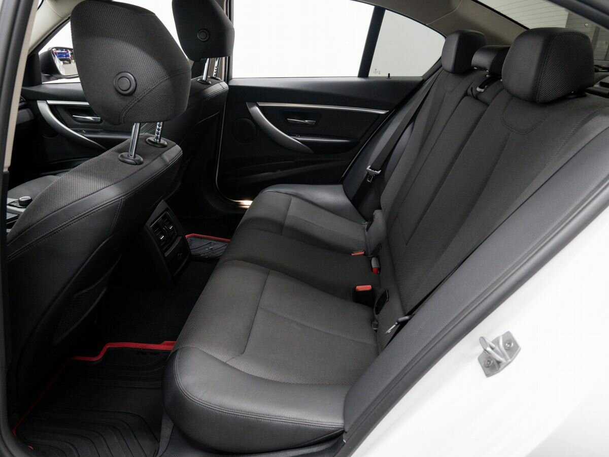 BMW 3 серии б/у, 2017, Автоматическая. Фото: #11