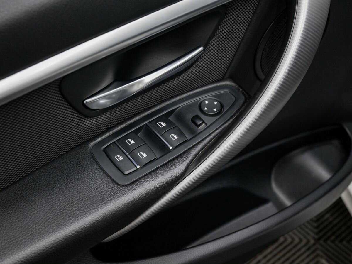 BMW 3 серии б/у, 2017, Автоматическая. Фото: #14