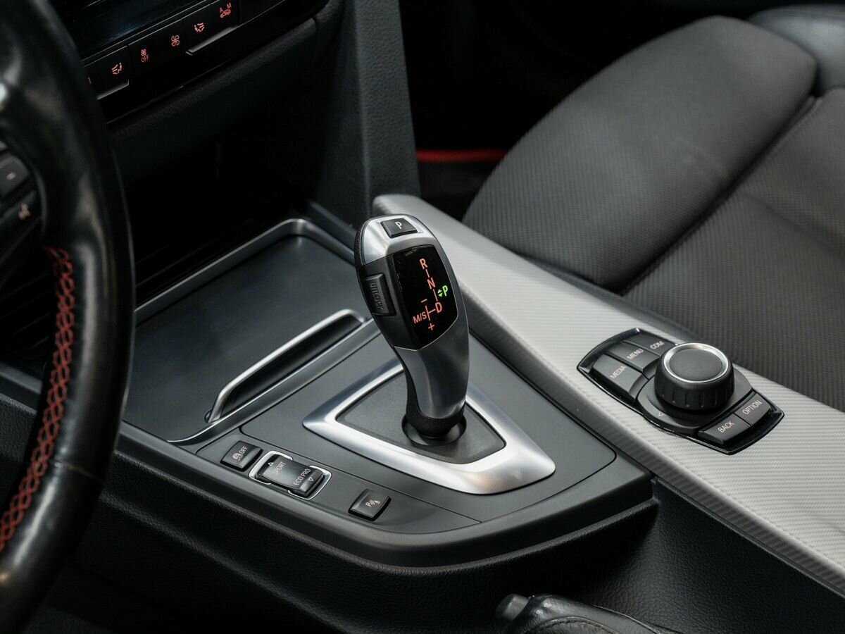 BMW 3 серии б/у, 2017, Автоматическая. Фото: #16