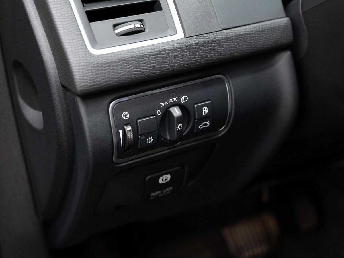 Volvo XC60 б/у, 2014, Автоматическая. Фото: #19