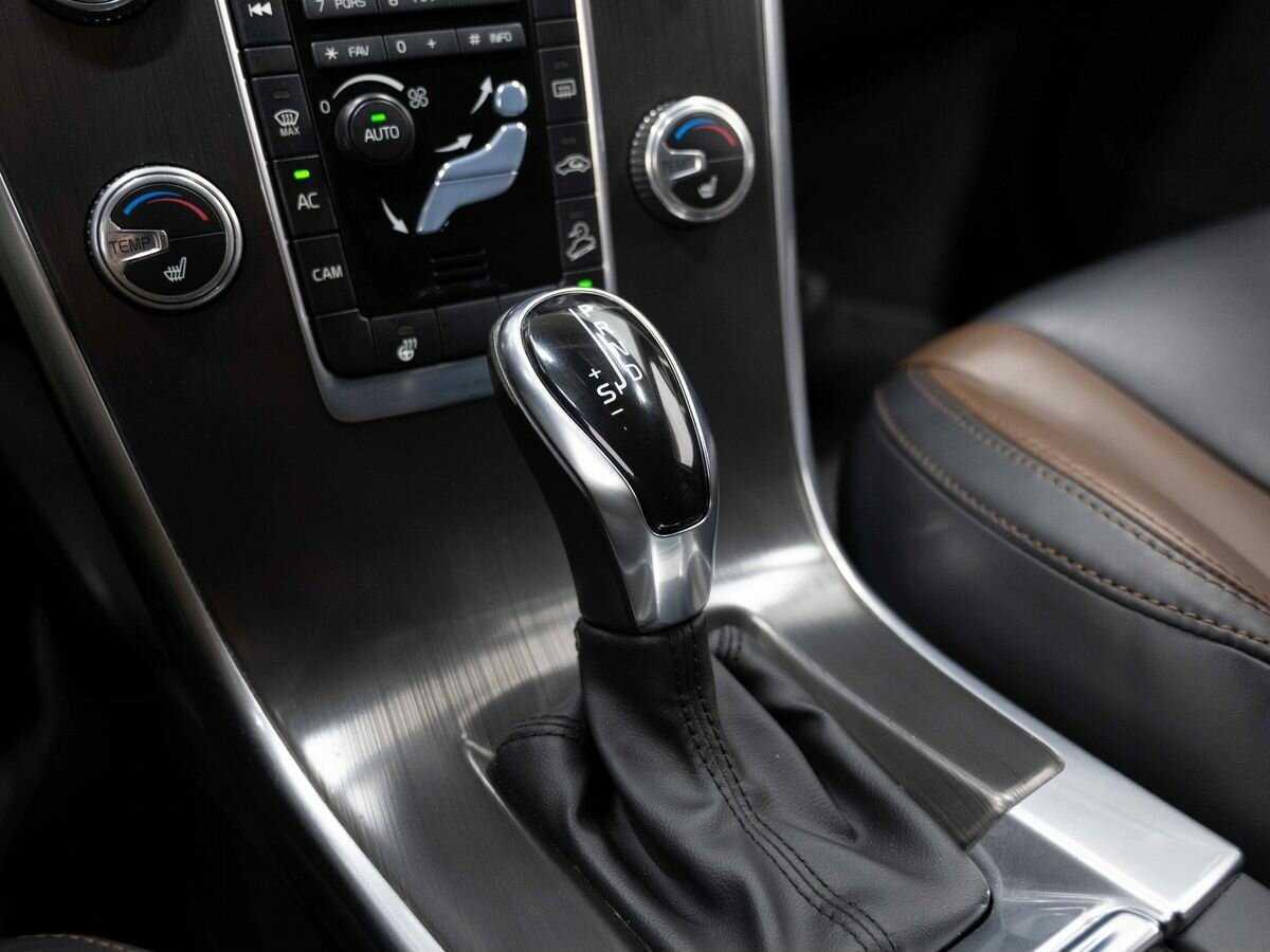 Volvo XC60 б/у, 2014, Автоматическая. Фото: #23