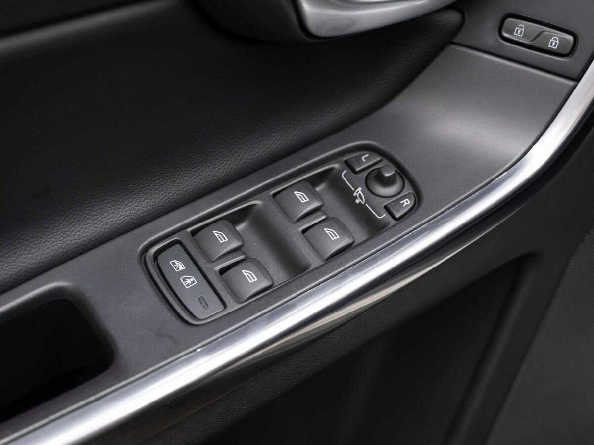 Volvo XC60 б/у, 2012, Автоматическая. Фото: #15