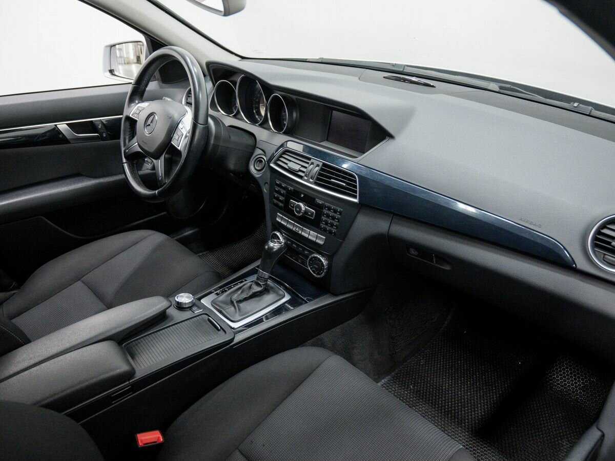 Mercedes-Benz C-Класс б/у, 2012, Автоматическая. Фото: #6