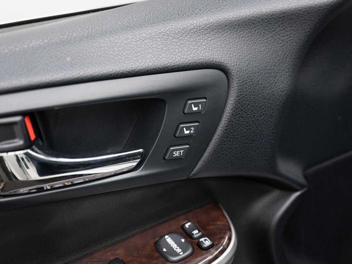 Тойота Камри б/у, 2014, Автоматическая. Фото: #19