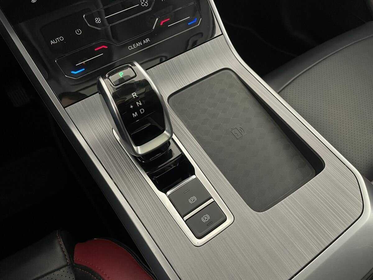 Chery Tiggo 4 б/у, 2022, Роботизированная. Фото: #12