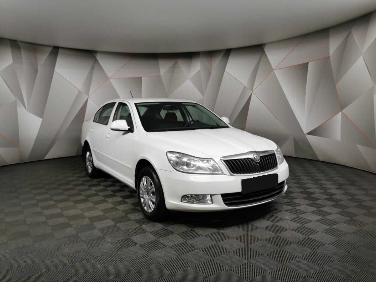 Skoda Octavia б/у, 2012, Автоматическая. Фото: #2