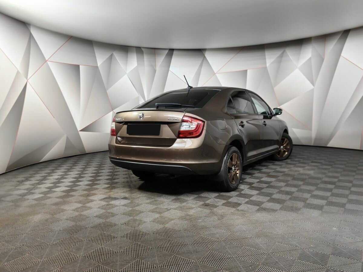 Skoda Rapid б/у, 2018, Роботизированная. Фото: #1