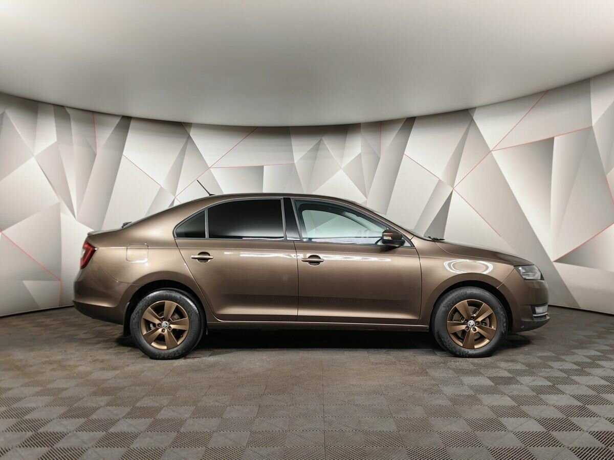 Skoda Rapid б/у, 2018, Роботизированная. Фото: #5