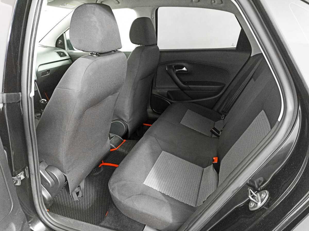 Volkswagen Polo б/у, 2012, Механическая. Фото: #9