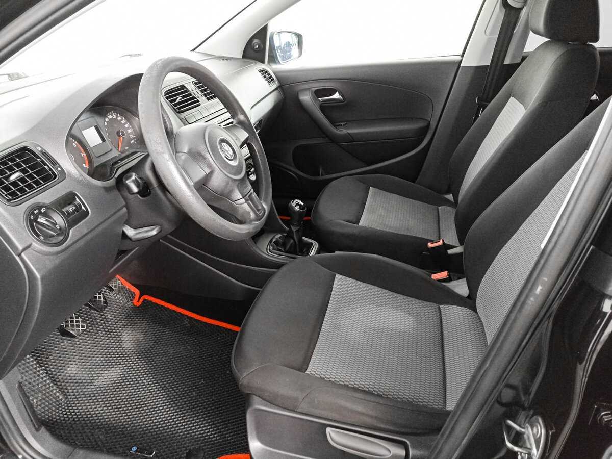 Volkswagen Polo б/у, 2012, Механическая. Фото: #13