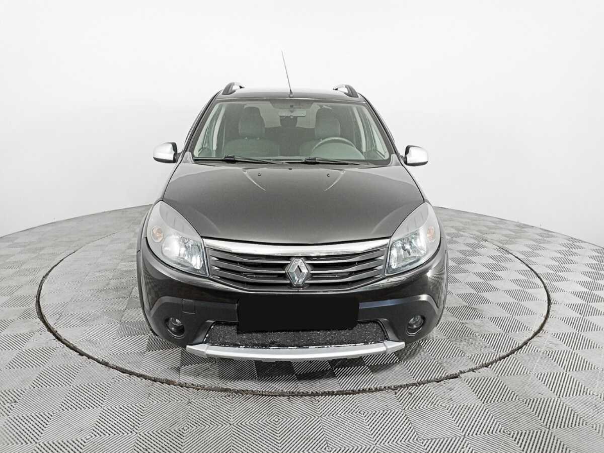 Renault Sandero б/у, 2014, Механическая. Фото: #1