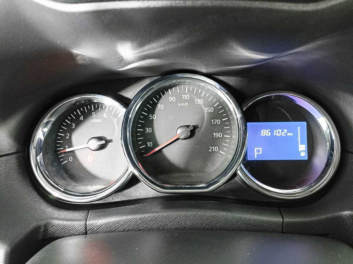 Nissan Terrano б/у, 2016, Автоматическая. Фото: #10