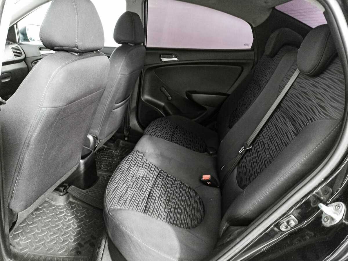 Hyundai Solaris б/у, 2015, Механическая. Фото: #9