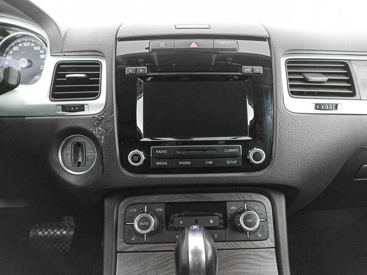 Volkswagen Touareg б/у, 2013, Автоматическая. Фото: #12