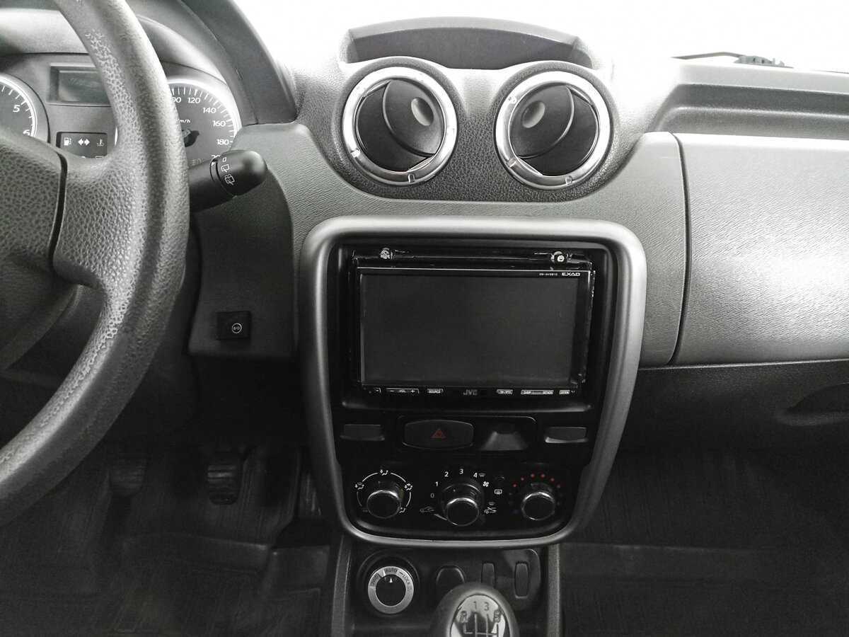 Renault Duster б/у, 2014, Механическая. Фото: #12